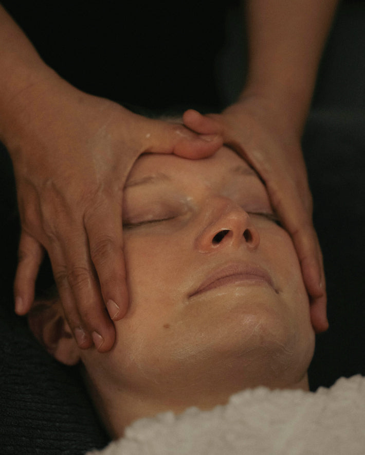 24 Carat Gold Facial