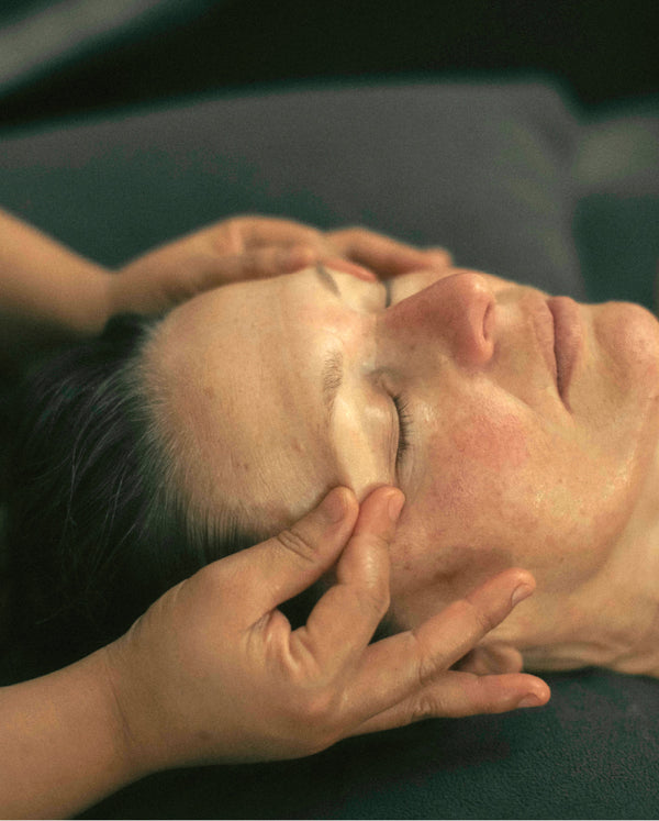 Moksha – Abhyanga + Steam