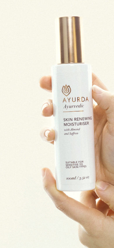 Skin Renewing Moisturiser with Almond and Saffron